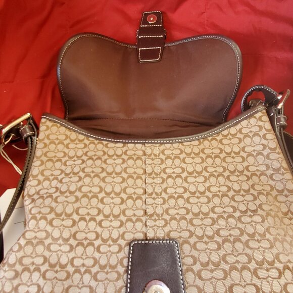 Coach Signature Jacquard F3K-6376 Crossbody - Picture 5 of 11